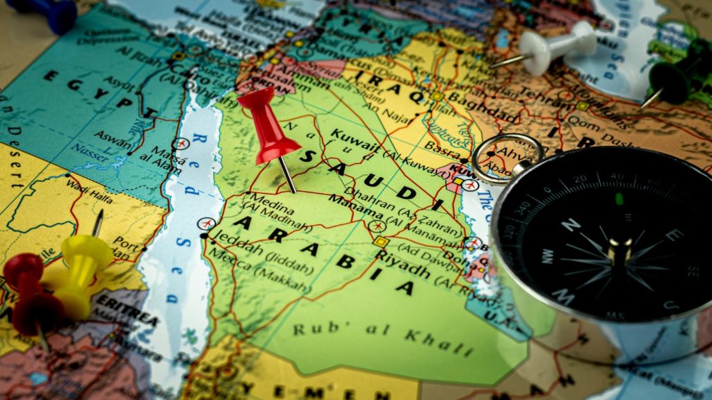 بلومبرغ: الاستثمارات العامة السعودي مهتم بشراء beIN القطرية